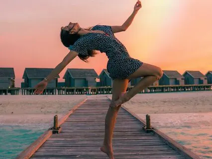 Why Accepting Change Is Vital For Happiness & Connection