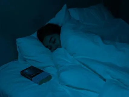 Wide Awake At 3am? A Gentle Way Back To Sleep