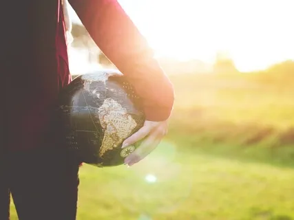 World Evolving (With Darren Cockburn & Giovani Goulart)