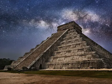 World Journey - Inside The Pyramid