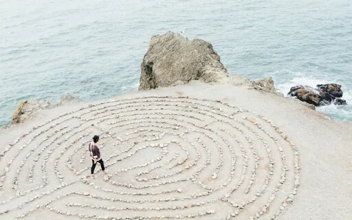 Worried & Anxious? 3 Steps To Work With Your Brain & Be Calm