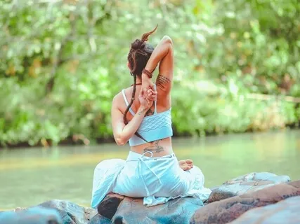 Yin Yoga For Upper Body And Hamstrings (1 Hour Class)