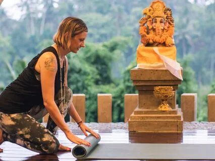 Yin Yoga & Nidra For New Beginnings