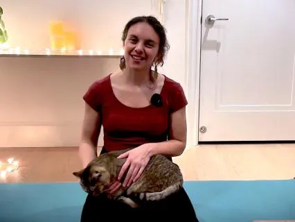 Yin & Yoga Nidra | Purrs & Cat Cuddles | Calm & Connection