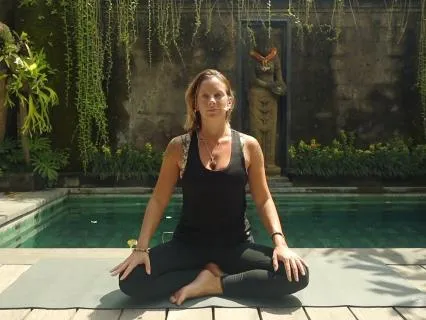 Yin Yoga To Ease Digestion & Anxiety