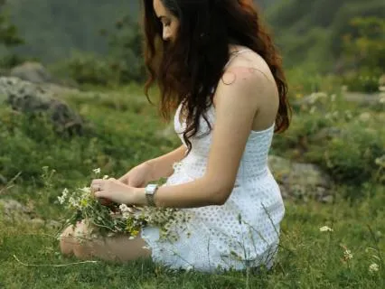 Yoga For Witches: Seasonal Spells - Spring