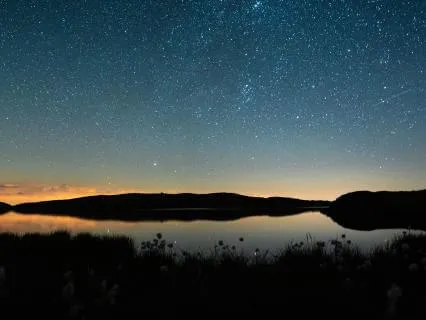 Sleep Meditation For Insomnia With Pink Noise (9 Hours)