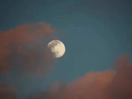 Full Moon Yoga Nidra: Connect With The Moon Energy