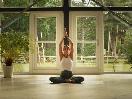 Yoga Nidra To Free Your Voice - Vishuddhi Chakra