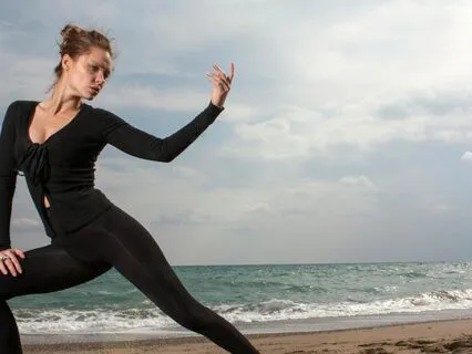 Yoni Tantric Resonance 639 Hz, Heart Opening | Binaural 9 Hz