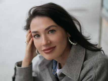 Жить своей жизнью