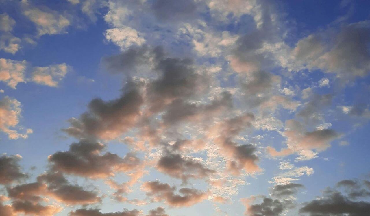 Sacred Vitality: Morning Grounding For Clarity & Alignment