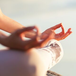 November 2025 - Balancing Energy – Dissolving Shadows | Maria Rinné