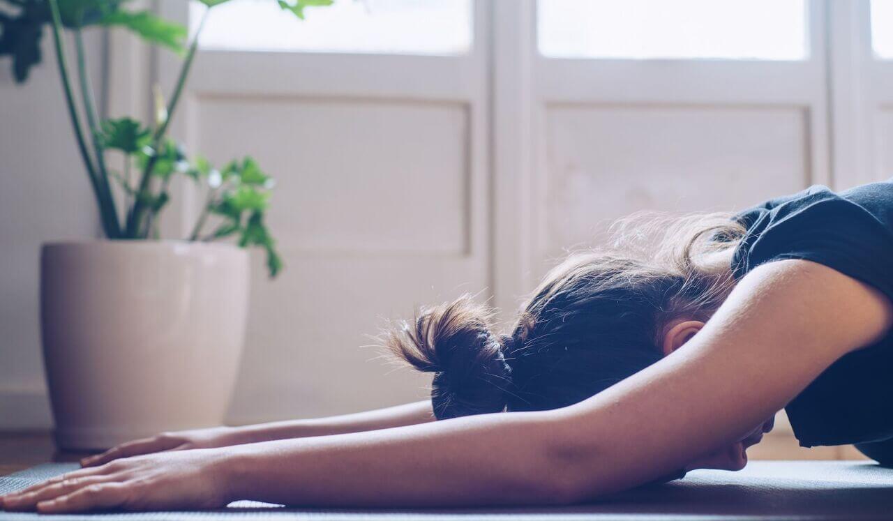 Stretch, Shake, Sigh & Stillness, 14 Minutes