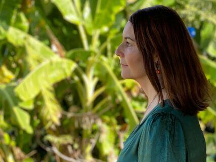 Meet Yourself: Positive, Loving And Compassionate Pathways To Self-Connection - by Alison Potts