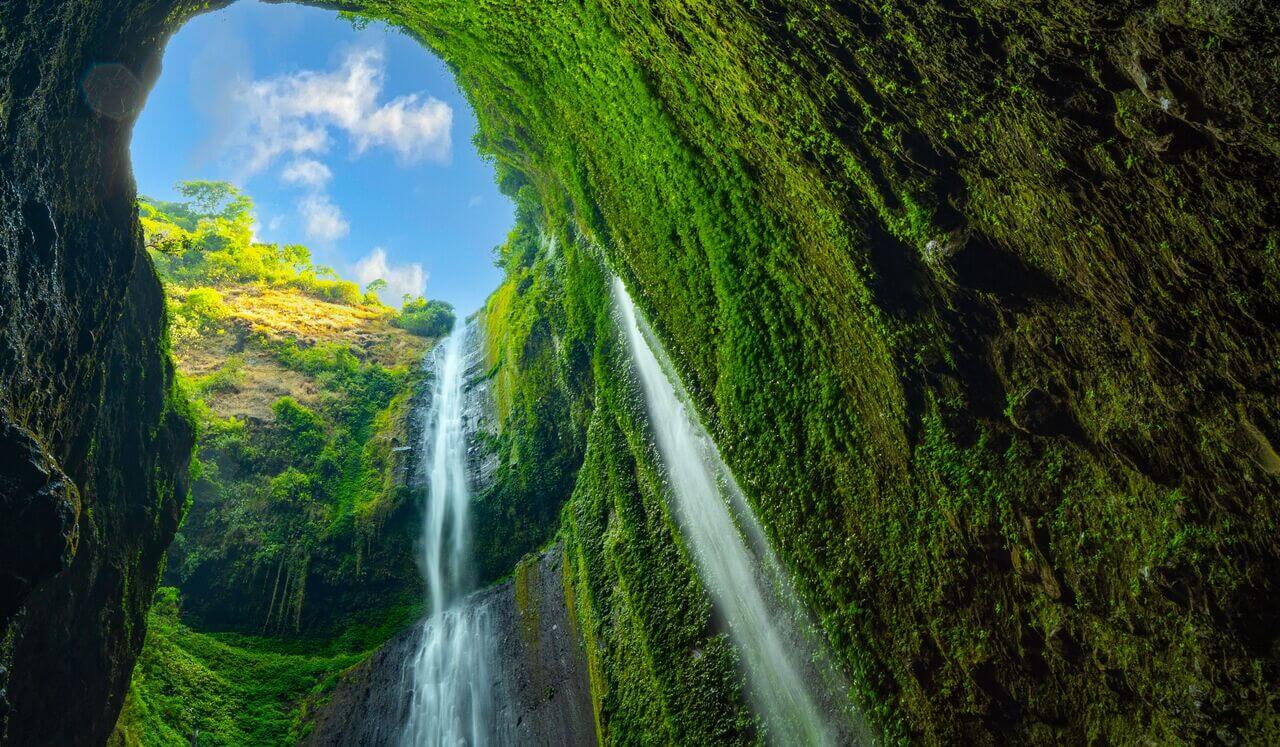 Sleep Journey: The Healing Crystal Cave